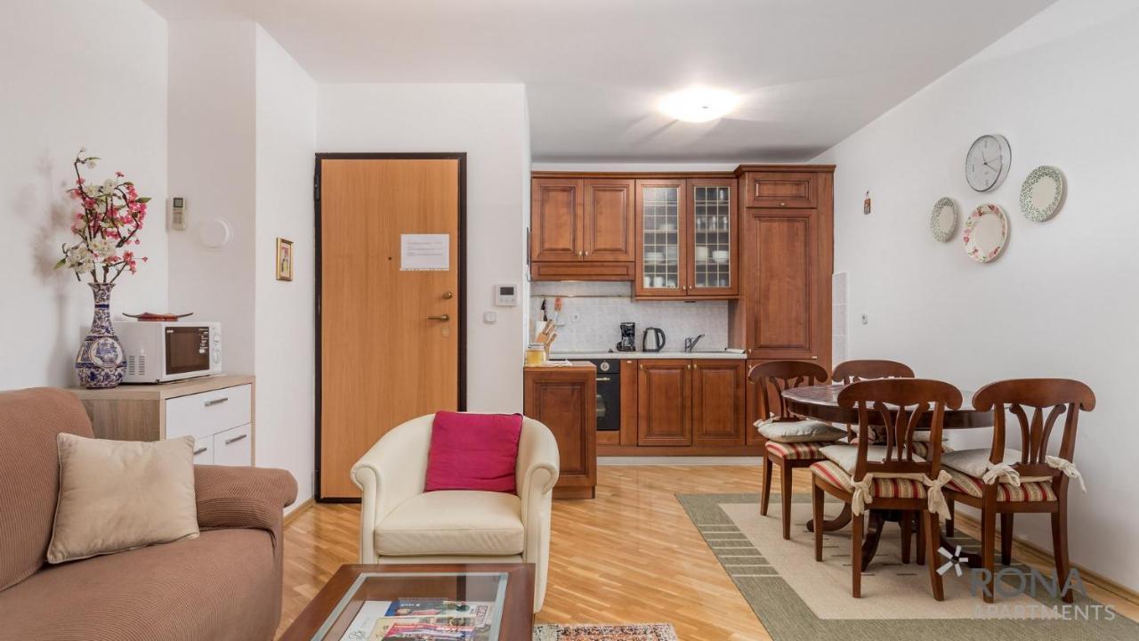 Rona Apartment Smokva 3 Opatija Ngoại thất bức ảnh